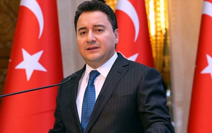 Babacan ekonominin kötü durumda olduğunu söyledi