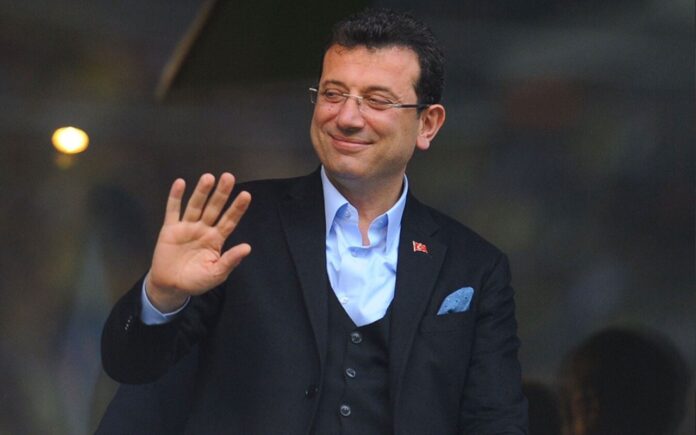 Cüneyt Özdemir, Ekrem İmamoğlu'nu eleştirdi