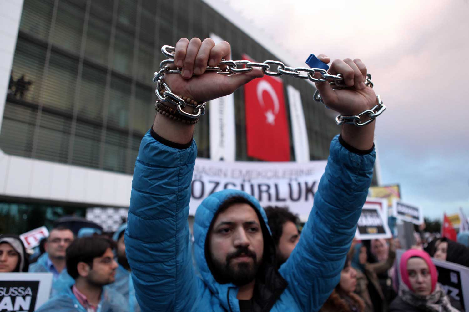 Türkiye gazeteciler için en çok hapse giren ülkelerden biri