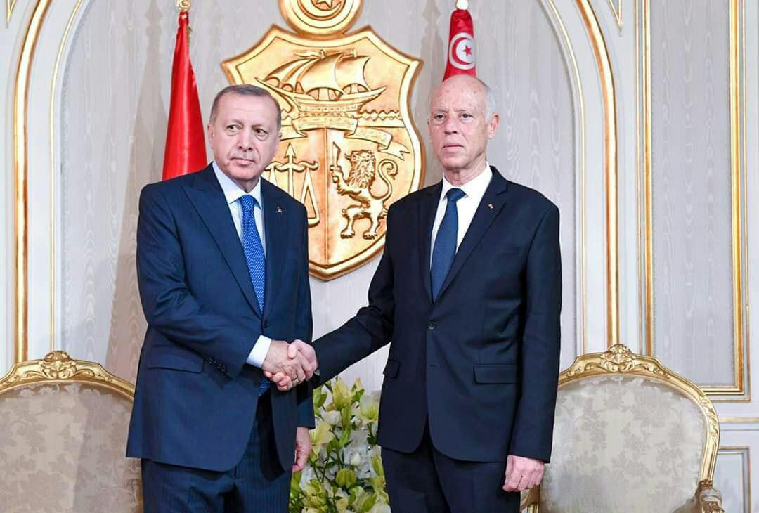 Tunus 5 milyon dolarlık mali yardım aldı