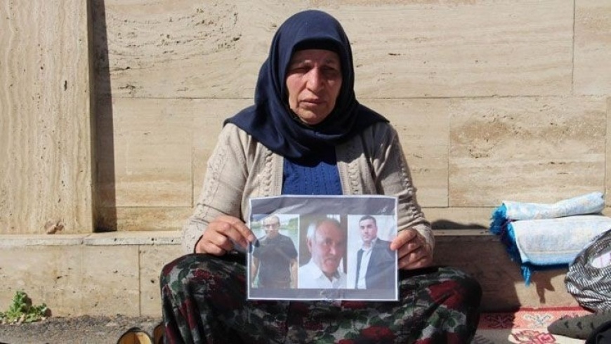 Türkiye Şanlıurfa’da yaşlı bir kadını tutukladı