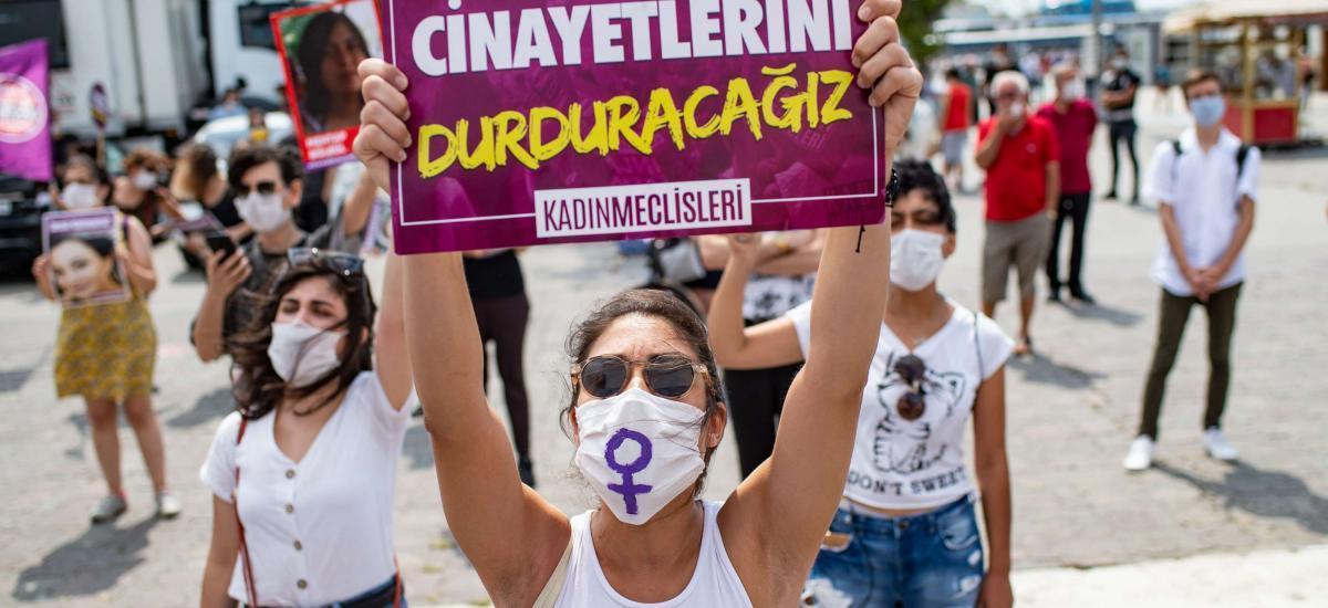 Türkiye’nin İstanbul Antlaşması’ndan çekilmesine karşı protestolar