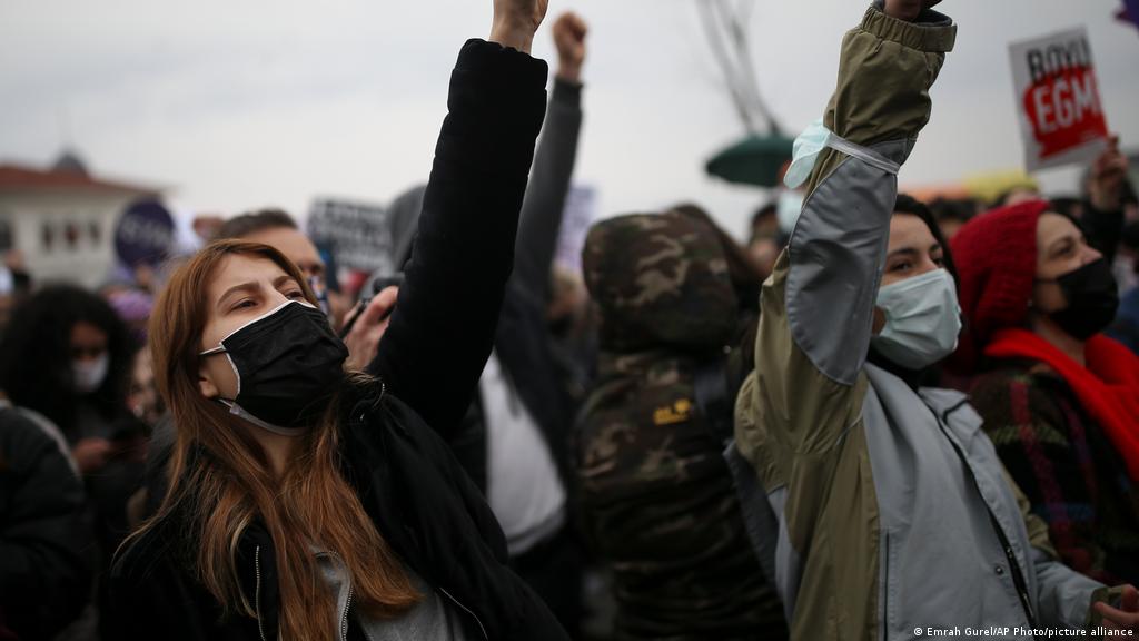 Erdoğan rejimi yeni neslin gazabıyla karşı karşıya