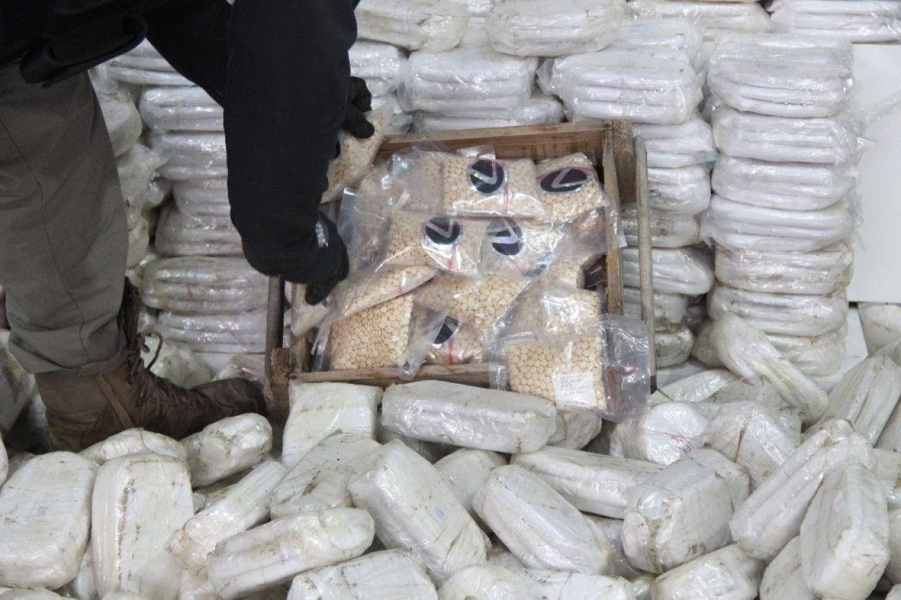 İspanya’da 3 ton kokain yakalandı