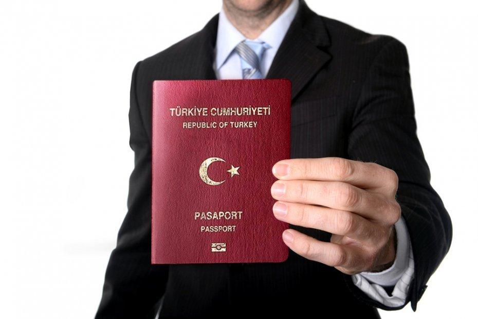 Türkiye’nin terör destekçisine vatandaşlık verdi!