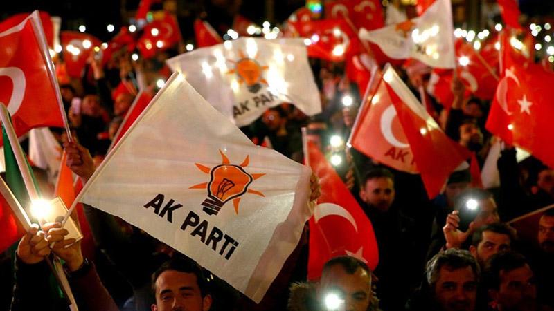 Mehmet Ali Kulat : ‘Çocukları bile AK Parti’ye oy vermeyecek’