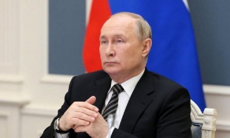 Bloomberg: Rusya, Akkuyu için 15 milyar dolar gönderiyor