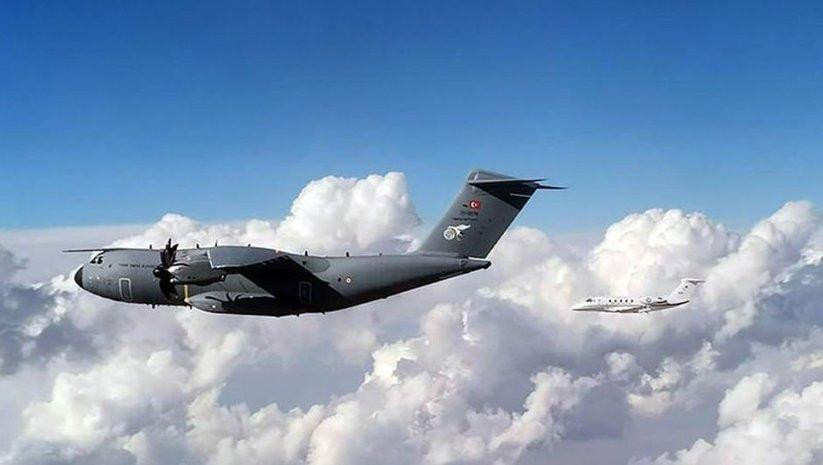 Ukrayna ’daki iki “A400M” uçağı Türkiye’ye dönüşe geçti
