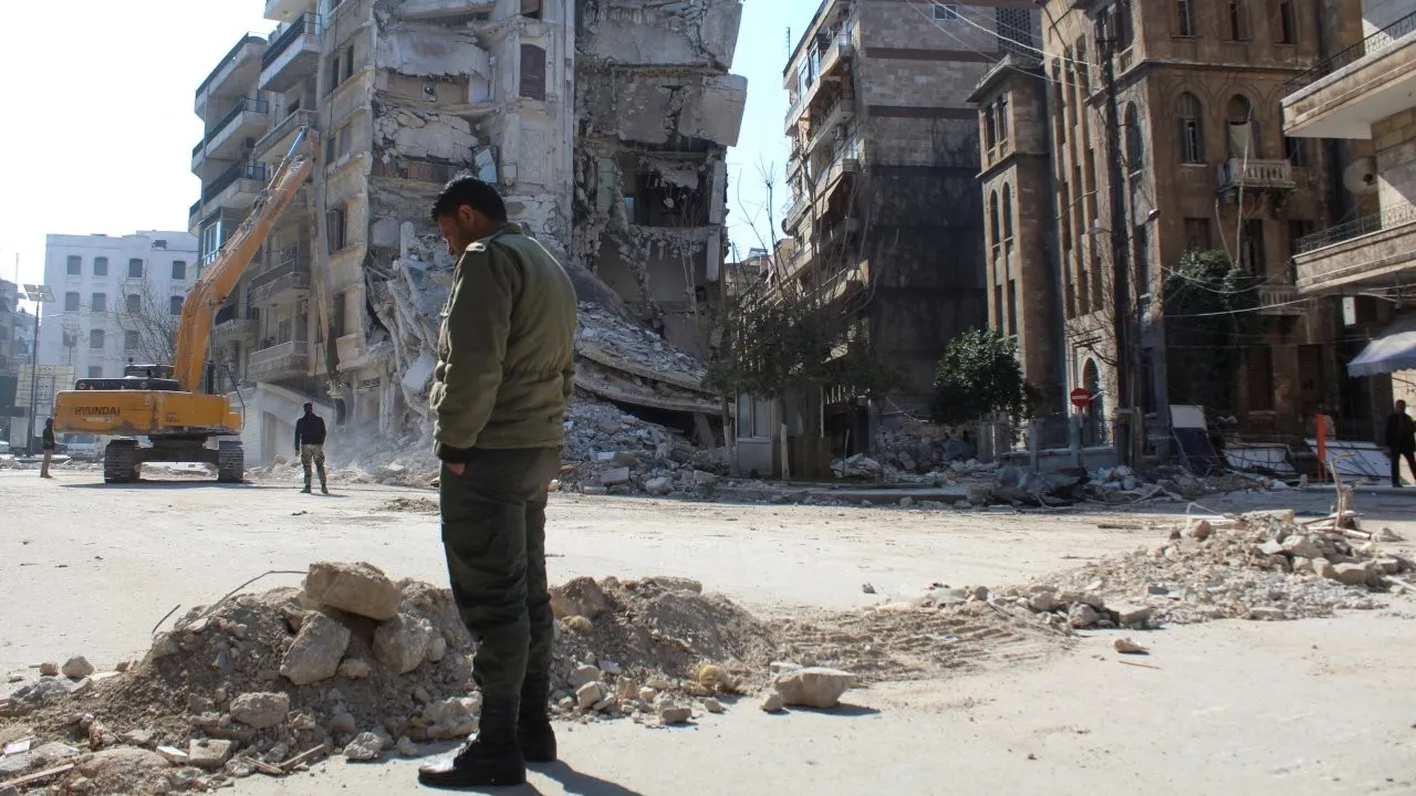 Halep’te 850 depremzede,7 tuvaleti paylaşıyor