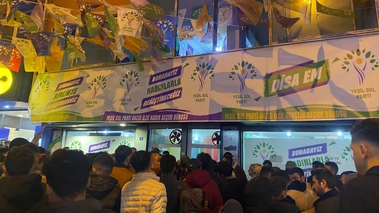 Yeşil Sol Parti ‘nin Doğubayazıt seçim bürosu açıldı