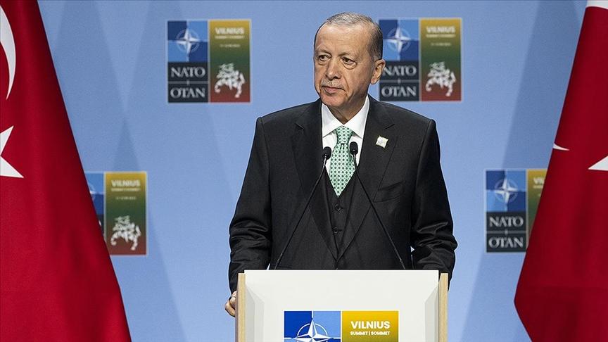 Erdoğan’dan NATO ‘da yoğun diplomasi trafiği