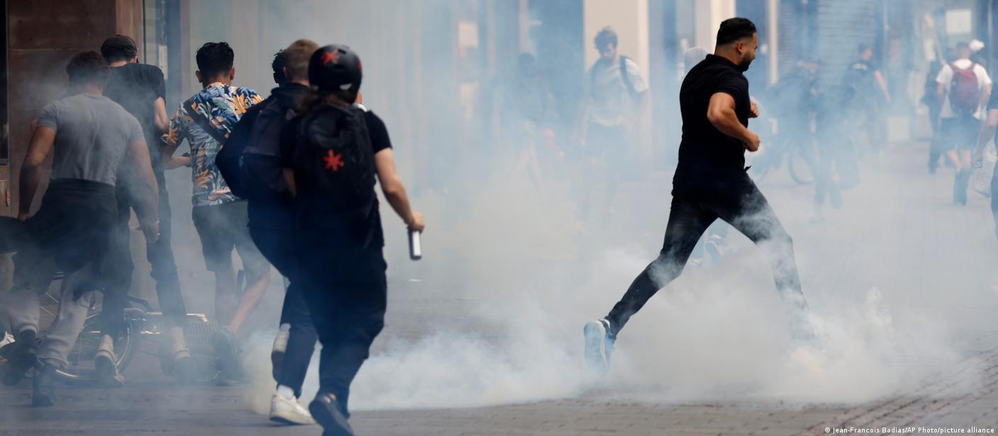 Paris ’daki Türkler kaygı içinde