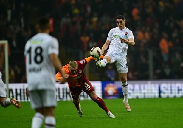 Galatasaray’da O yıldız ile ipler kopuyor!