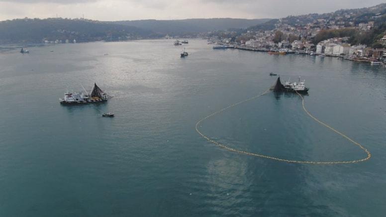 İstanbul Boğazı’nda gemiler çarpıştı