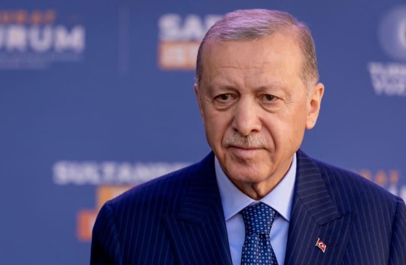Erdoğan: Bürokratik vesayetin nüksetmesine izin vermeyiz
