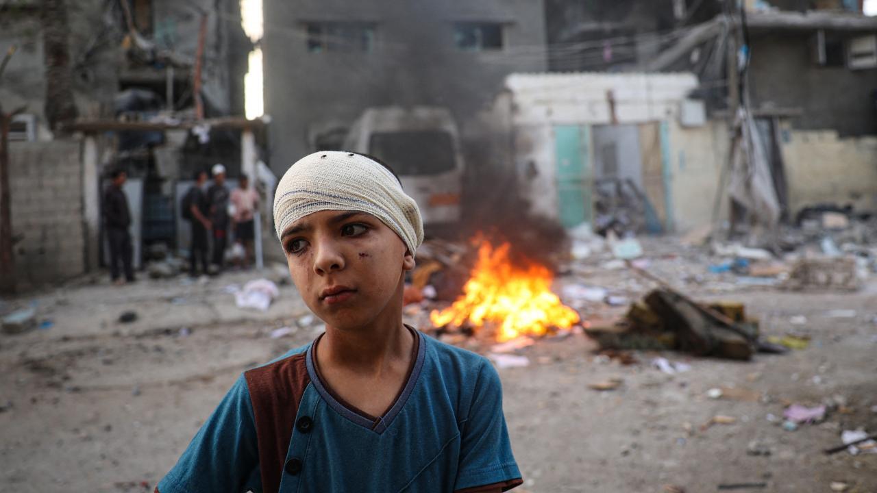 BM, İsrail’in Refah’taki kampa saldırısını kınadı