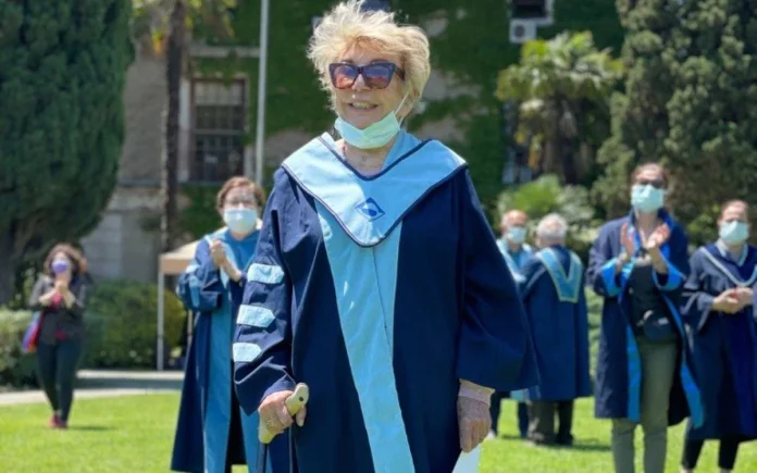 Prof Dr Oya Başak hayatını kaybetti