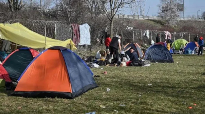 Avrupa Birliği Türkiye'deki mültecilere destek