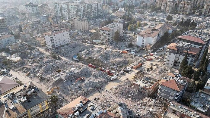 Google Türkiye depreminde 10 milyon kişiyi uyaramadığını kabul etti.