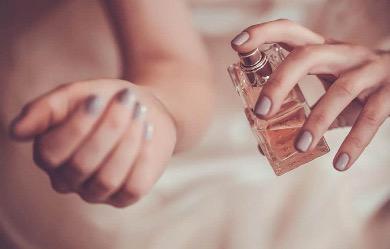 Koku Hafızası: Bir Kokunun Bizi Geçmişe Götürme Gücü