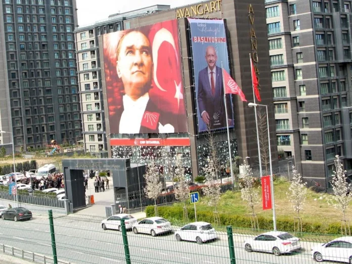 Türkiyede Saldırı ve CHP Krizi