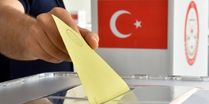 Türkiyede erken seçime işaret eden işaretler
