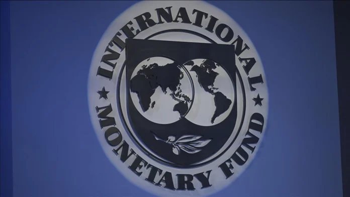 IMF Tahminini Yükseltti