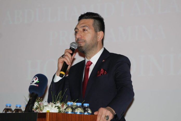Murat Şahin: Atatürk ve Nefret Söylemleri Üzerine