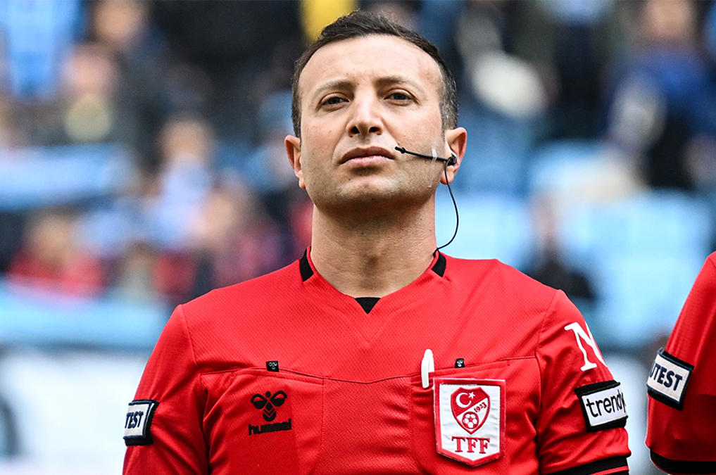 0e379decc94e43e389004ee592880c31