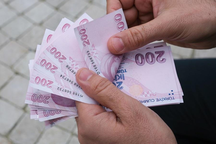 2025 asgari ucret belli oldu