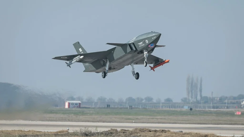 i s t a n b u l b a y r a k t a r k i z i l e l m a h a v a h a v a 1040332 308729