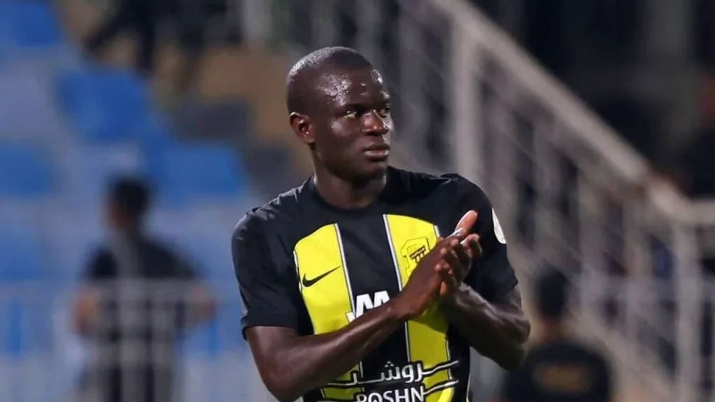 Fenerbahçe oyuncusu Kante transferinin sebebi nedir?