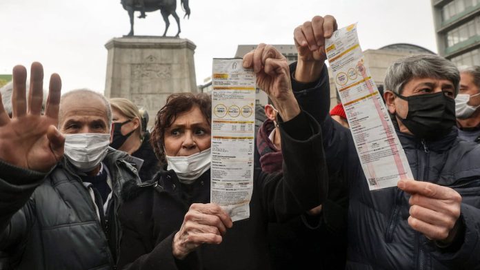 Türkiye'de elektrik ve doğal gaz fiyatlarının artışı Türkiye'de elektrik ve doğal gaz fiyatlarının artışı