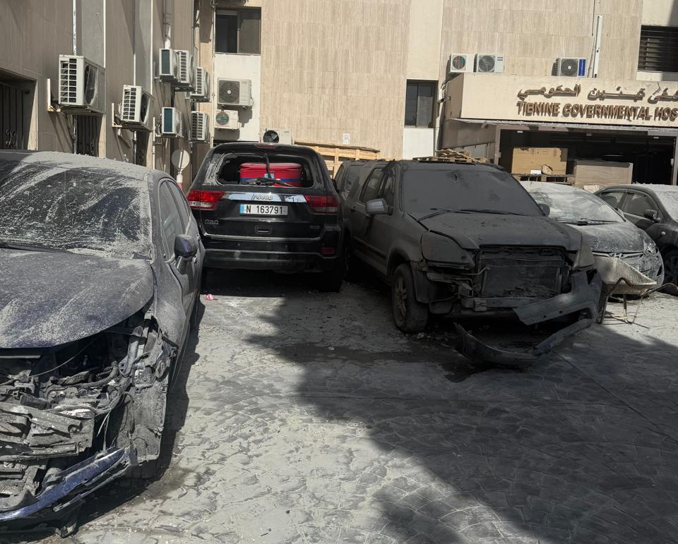 الباحة الخارجية للمستشفى