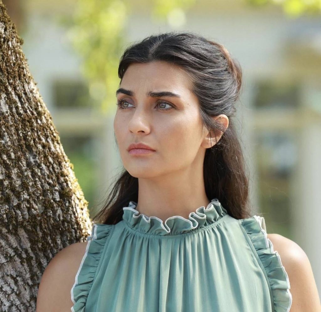 Ruhu iyileştiren dizinin finali… Tuba ve arkadaşlarının yolculuğu "Netflix"te sona erdi