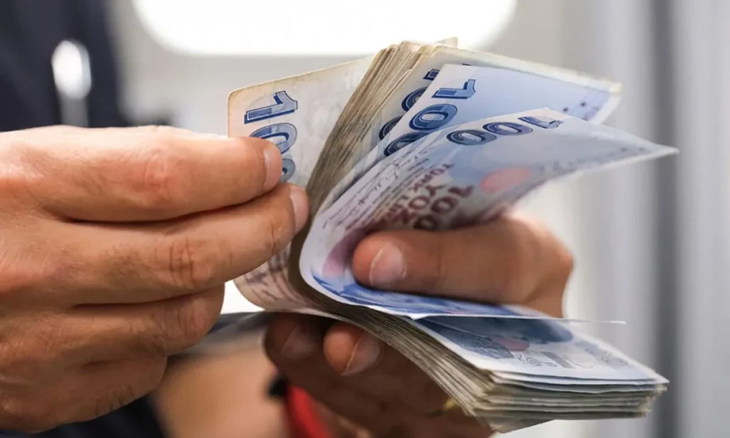 Asgari ücrete temmuzda ara zam yapılacak mı? gözler hükümetten gelecek açıklamalarda