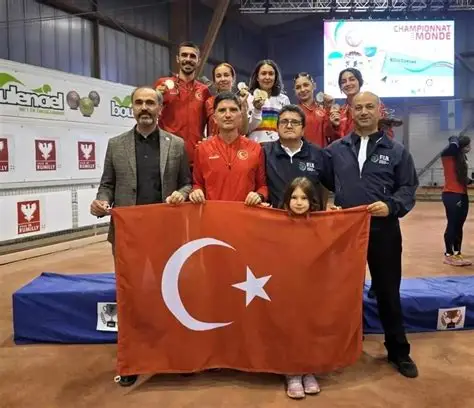 Türk kadın yelkencilerden dünya şampiyonasında birincilik