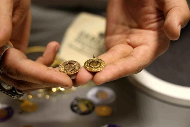  Düğün sonrası büyük şok! Kuyumcuda altınların sahte ve ayarsız olduğu ortaya çıktı