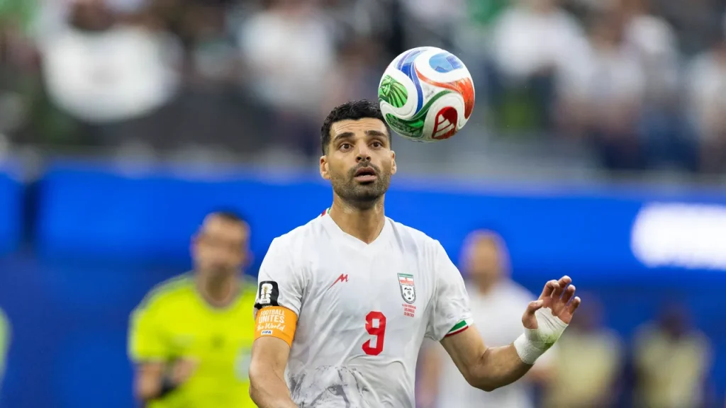 Grup aşamasında elenen İranlı futbolcular isyanda: Bu felaket bir Dünya Kupası