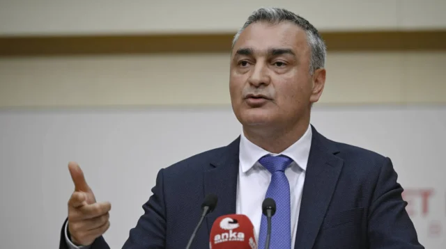 Kılıçdaroğlu cephesinden ilk açıklama: Parti Meclisi istifalara rağmen yine de toplanacak