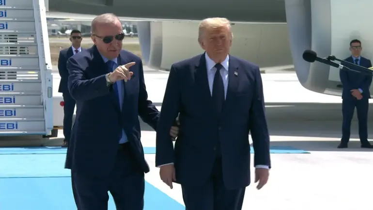 Dünyanın gözü Ankara'da: 36. NATO Zirvesi başladı! ABD Başkanı Trump'ı taşıyan uçak başkente vardı