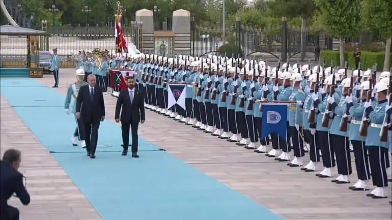 Irak Başbakanı Ankara'da! Cumhurbaşkanı Erdoğan tarafından resmi törenle karşılandı