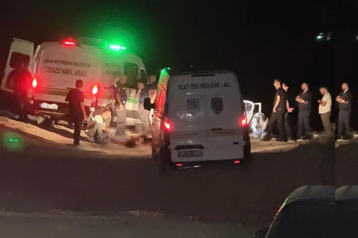 Yardım etmek isterken canlarından oldular! Adana'da yürek yakan cinayet 🚨 Yardım etmek isterken canlarından oldular! Adana'da yürek yakan cinayet