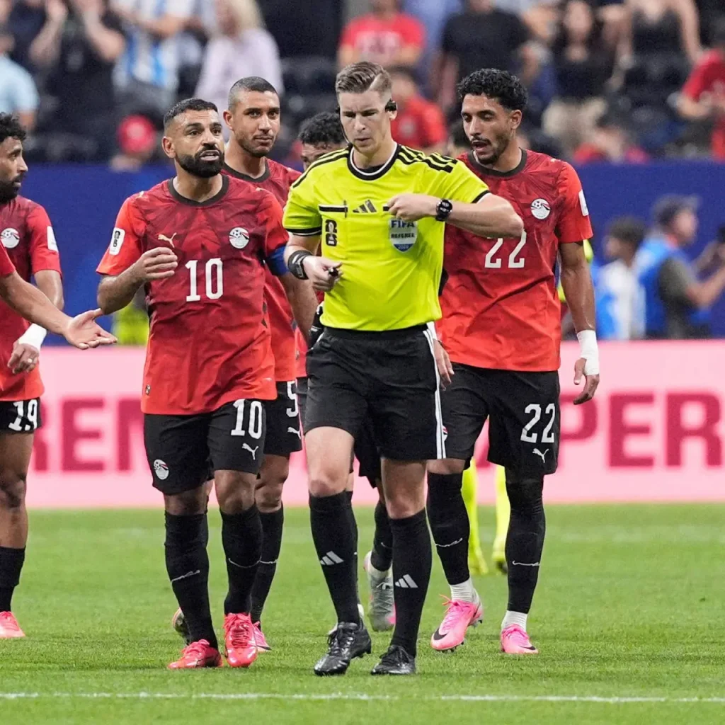 Mısır 'turnuvada şike var' diyerek Arjantin maçının hakemini FIFA'ya şikayet etti