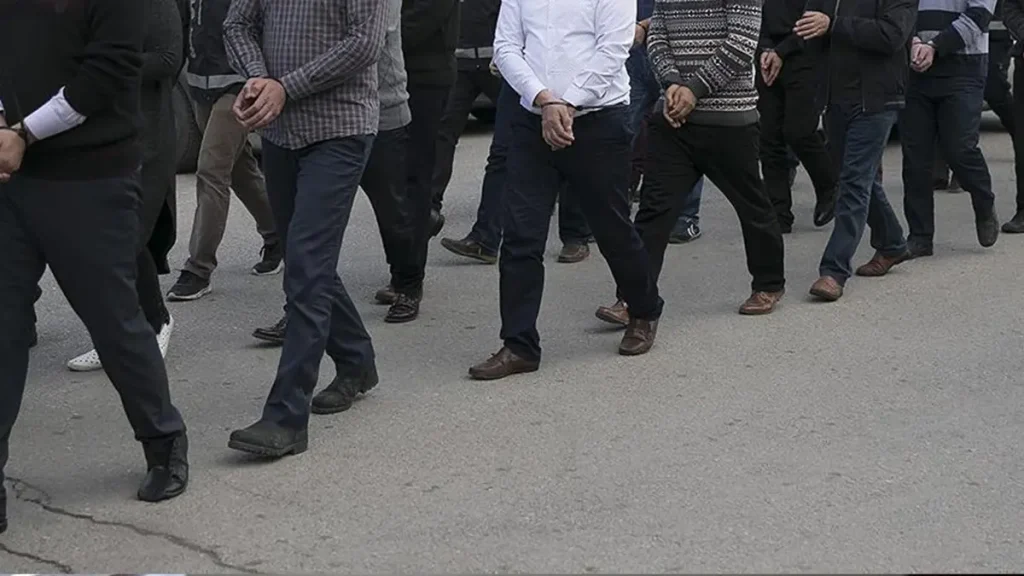 Yapay zekalı sınav sahteciliğine 6 ilde operasyon
