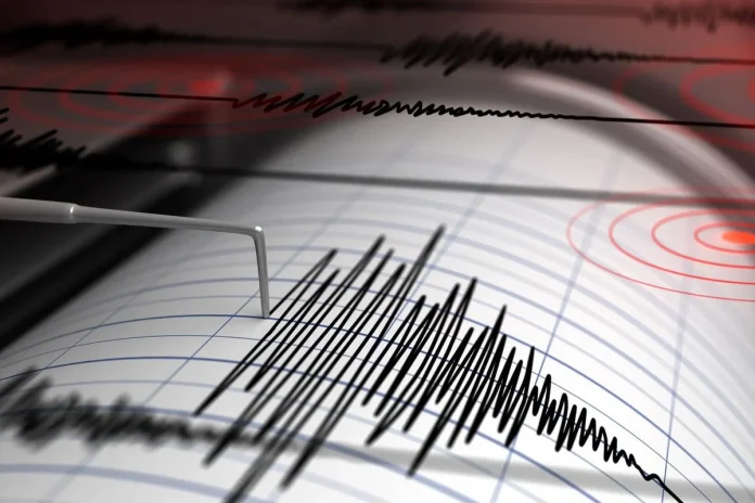 Adıyaman, 3 dakika arayla peş peşe sallandı Adıyaman, 3 dakika arayla peş peşe sallandı