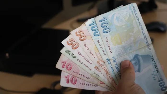 Memur, emekli ve asgari ücret için 2027 tahmini Memur, emekli ve asgari ücret için 2027 tahmini