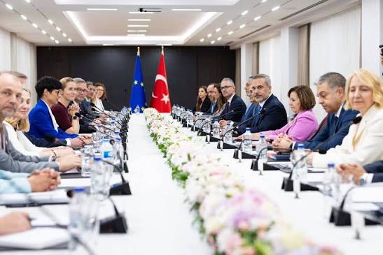 Kuzey Kıbrıs’taki Askerî Varlık Nedeniyle Ankara ile Avrupa Arasında Gerilim Tırmanıyor