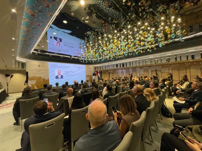 BAE-Türkiye forumu Orta Koridor yatırım fırsatlarına odaklanıyor BAE-Türkiye forumu Orta Koridor yatırım fırsatlarına odaklanıyor