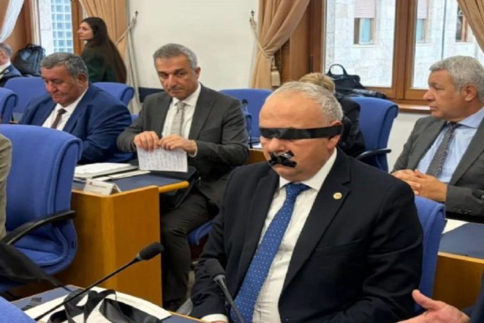 Fon Teifi Meclis Komisyonunda Görüşüldü: Bakanların Katılmadığı Toplantı Gündem Oldu! Fon Teifi Meclis Komisyonunda Görüşüldü: Bakanların Katılmadığı Toplantı Gündem Oldu!